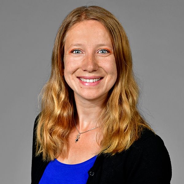 Portrait von Nadine Pernat