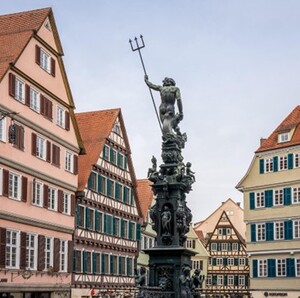 Ein Brunnen auf dem Wankheimer Marktplatz