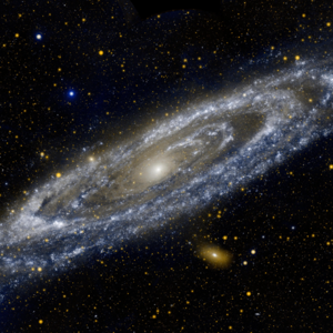 Ein Spiralnebel durch das Teleskop gesehen