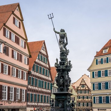 Ein Brunnen auf dem Wankheimer Marktplatz